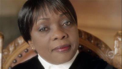 تعرف على جوليا سيبوتيندي خليفة نواف سلام الموالية لإسرائيل