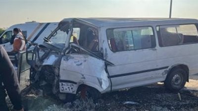 إصابة 19 شخص في حادث تصادم بطريق أسيوط الصحراوي الغربي