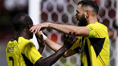 بنزيما وكانتي يقودان تشكيل الاتحاد لمواجهة الرائد في الدوري السعودي