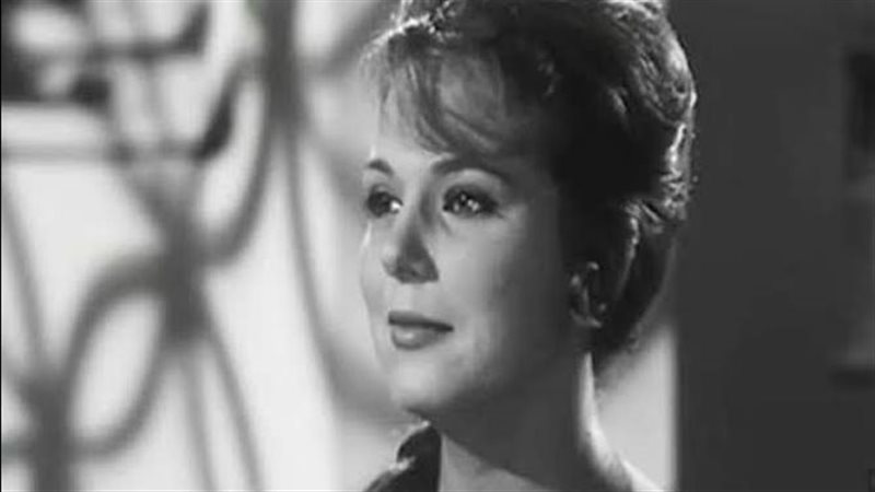 الفنانة سهير فخري