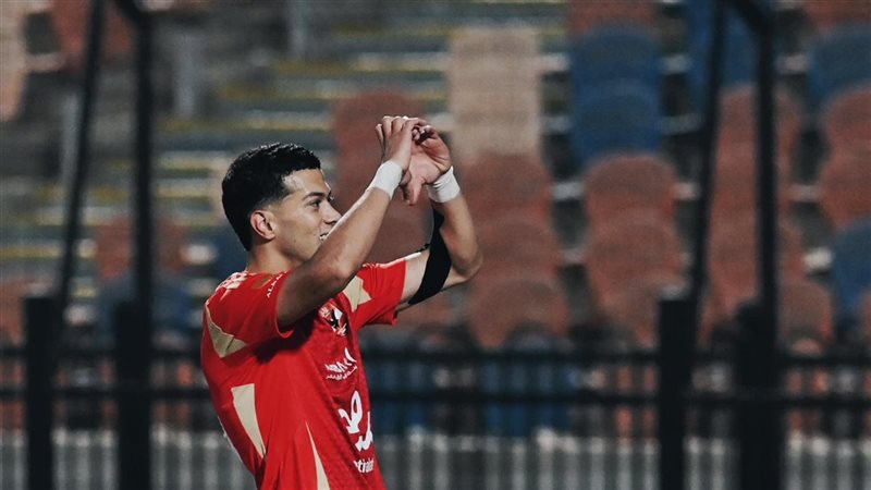إمام عاشور نجم الأهلي
