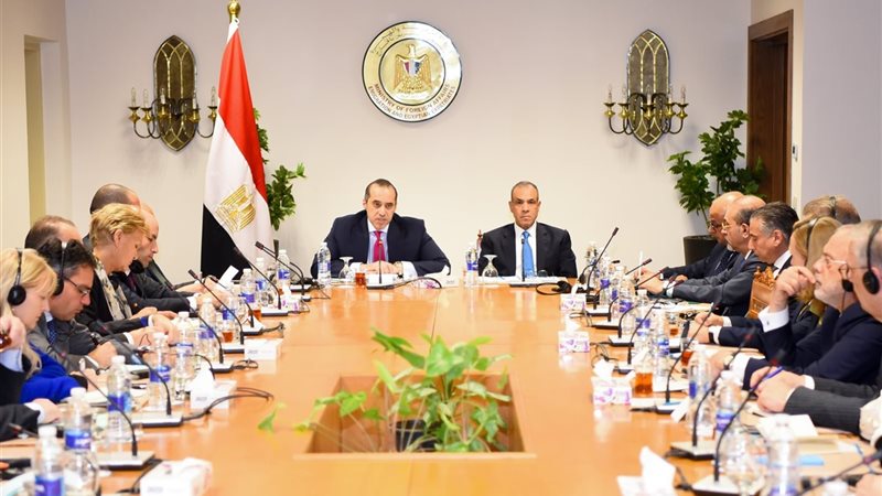 وزير الخارجية