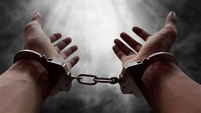 حكم شراء السلع المسروقة.. وماذا يفعل البائع لإبراء ذمته منها ؟