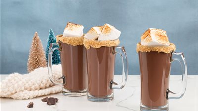 طرق مبتكرة لعمل الهوت شوكليت بالمارشميللو بالمنزل .. طعمه أحلي من الجاهز