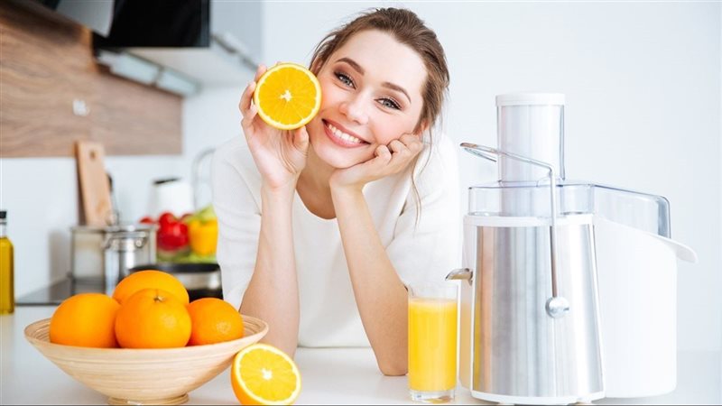 أضرار تناول عصير