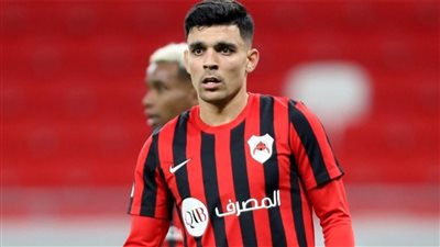 مفاجأة جديدة بشأن مفاوضات النادي الأهلي مع أشرف بن شرقي 