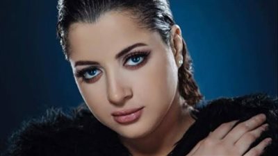 محاكمة منى فاروق أمام المحكمة الاقتصادية بتهمة مخالفة القيم الأسرية