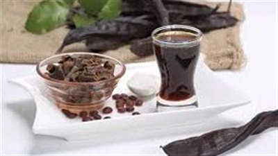 عصير الخروب ..  مشروب مثالي لكسر الصيام في رمضان 2025