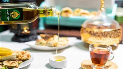 زيت الزيتون على موائد رمضان 2025.. مفتاح صحة القلب والتخسيس