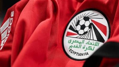 اتحاد الكرة يعلن 10 قرارات نارية اليوم.. من بينهم سفر حسام حسن