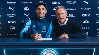 أول تعليق من عمر مرموش بعد انتقاله لـ مانشستر سيتي 