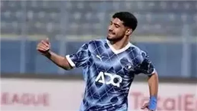 بعد عمر مرموش.. إبراهيم عادل يقترب من الدوري الإنجليزي