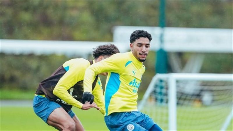 عمر مرموش نجم مانشستر