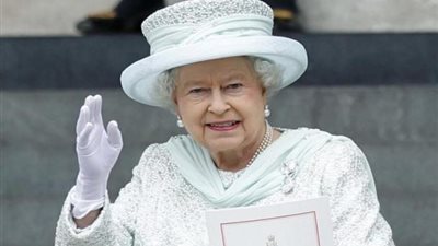 الملكة إليزابيث لن تفوت عطلتها في قلعة بالمورال رغم أنف كورونا