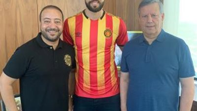 عاجل.. أول رد فعل من الزمالك بعد تعاقد الترجي مع النقاز