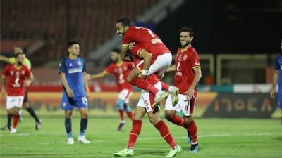 الدوري يشتعل.. الأهلي يخطف الصدارة بفوز ساحق