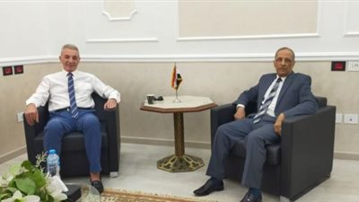 وكالة الفضاء المصرية تستضيف الفنان محمود حميدة