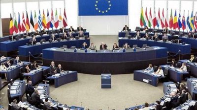 الاتحاد الأوروبي يبحث أزمة العلاقة مع تركيا