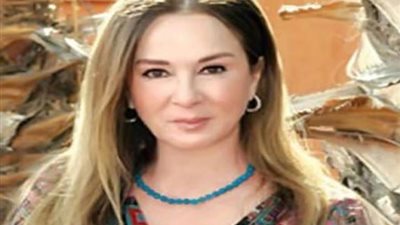 نجلاء فتحى ..قصة المرأة الحديدية التى قهرت رجال السياسة وطلبت يد اعلامى شهير