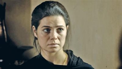 يسرا اللوزى تكشف سر غيابها عن جنازة الراحلة دلال عبد العزيز