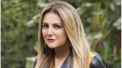 رانيا محمود ياسين تودع دلال عبد العزيز بكلمات حزينة