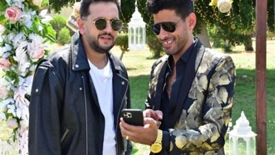 صناع فيلم ”تماسيح النيل” يرفعون شعار ”فركش”