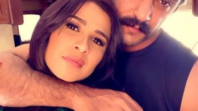 أحمد العوضي يعلن  نيته مقضاة المتسبب في تدهور حالة زوجته ياسمين عبد العزيز.. اعرف الحكاية