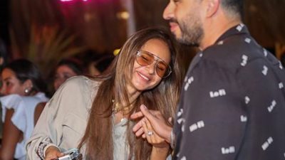 يرتدى ساعة بـ 95 الف جنيه.. زوج نيللى كريم يشعل مواقع التواصل الاجتماعى بإطلالته المختلفة فى حفل الزفاف