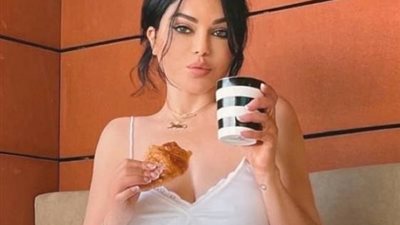 هيفاء وهبى تتألق بإطلالة صباحية جريئة عبر ”انستجرام”