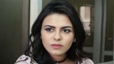 شاهد.. هاجر الشرنوبى تعلن خطبتها على أحمد الجابرى بشكل رومانسى