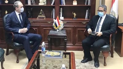 وزير السياحة يبحث مع سفيرى أوكرانيا و بيلاروسيا تعزيز التعاون المشترك