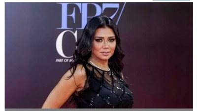 شاهد.. رانيا يوسف تفضح حسابات أشخاص تحرشوا بها