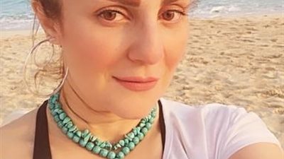 رانيا محمود ياسين بإطلالة صيفية مختلفة عبر ”انستجرام”