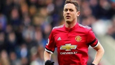 مانشستر يونايتد يعلن تجديد تعاقده مع ماتيتش لمدة 3 مواسم