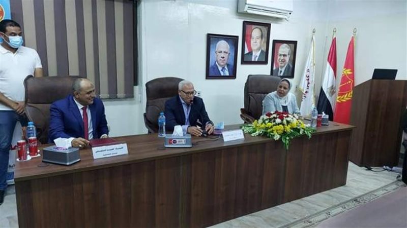 محافظ بورسعيد يفتتح