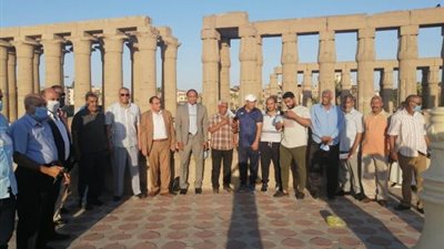 حلم الجنوبي.. اللجنة الخماسية تجتمع بالمظاليم في الصعيد