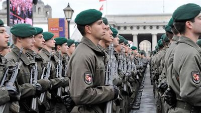 النمسا تستعين بالجيش للسيطرة على موجة ثانية من كورونا