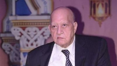 لم يحضر أحد.. غياب نجوم الفن عن جنازة الكاتب فيصل ندا