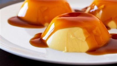 «زي المطاعم».. أسهل طريقة لعمل الكريم كراميل في المنزل