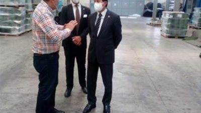 وزير الرياضة يتفقد مصنع النجيل الصناعى بعد تطويره ورفع كفاءته