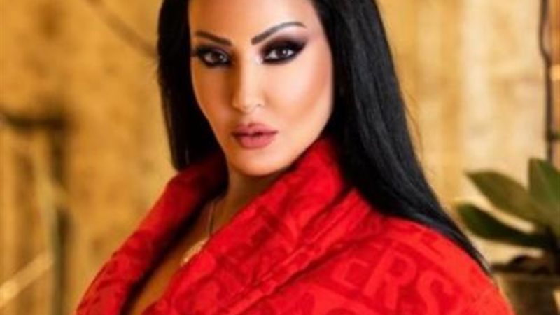 سمية الخشاب