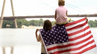 تفاصيل تعليق برامج الهجرة المؤقتة في أمريكا.. منها مبادرة دخول الأوكرانيين