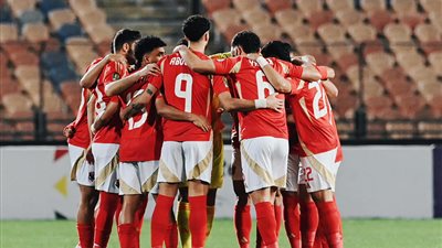 تشكيل الأهلي المتوقع أمام بيراميدز في الدوري المصري.. موقف العش وجراديشار