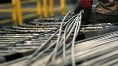 توقعات أسعار الحديد والأسمنت ومواد البناء الفترة القادمة في 2025