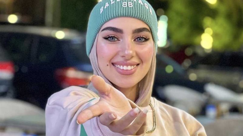 البلوجر هدير عاطف