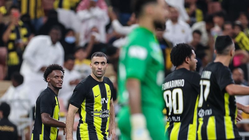 اتحاد جدة ضد ضمك