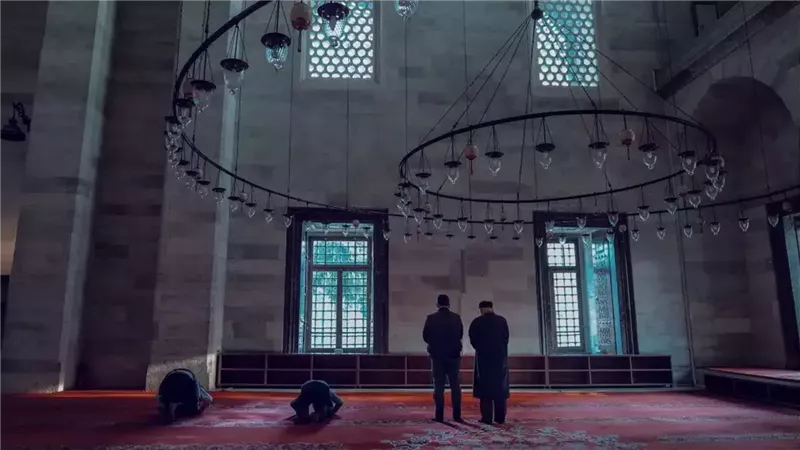 حكم ترديد الأذان