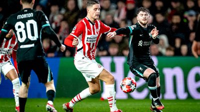 آيندهوفن يسقط ليفربول في ليلة أوروبية مشتعلة والريدز يتأهل رغم الهزيمة