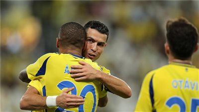 الدوري السعودي.. كريستيانو رونالدو يمنح النصر التقدم على الرائد في الشوط الأول
