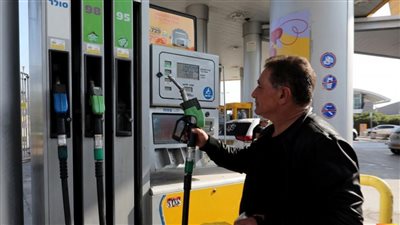 زيادة جديدة في أسعار الوقود داخل إسرائيل للشهر الثاني على التوالي